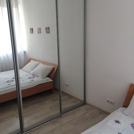 Cozy Apartment Near The Airport "Kyiv" Экстерьер фото