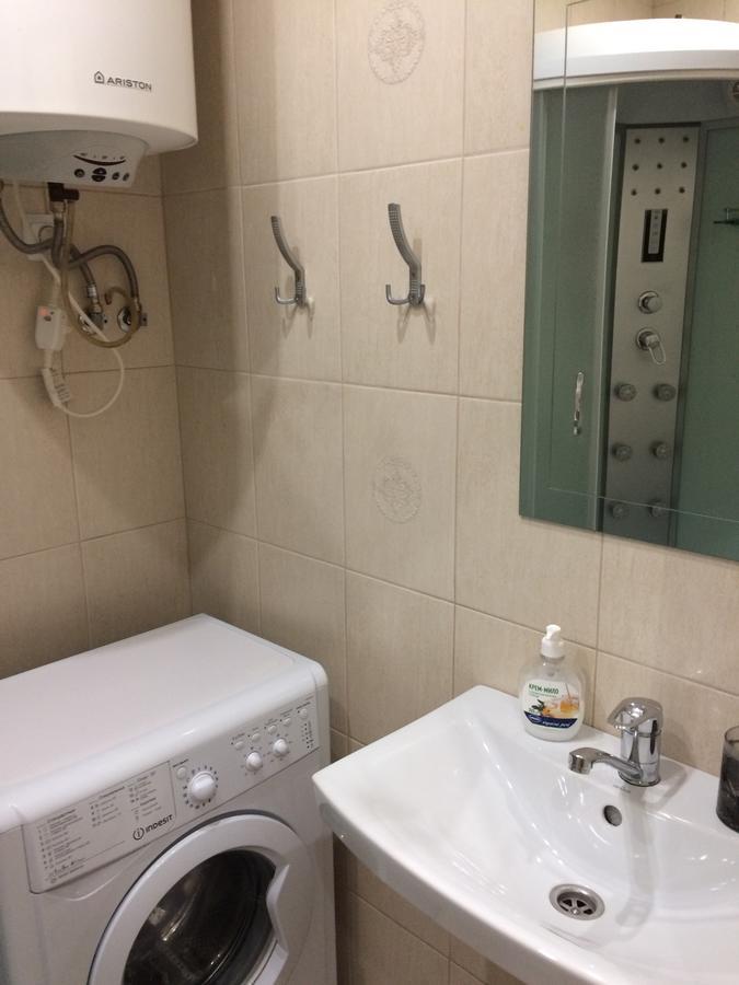 Cozy Apartment Near The Airport "Kyiv" Экстерьер фото